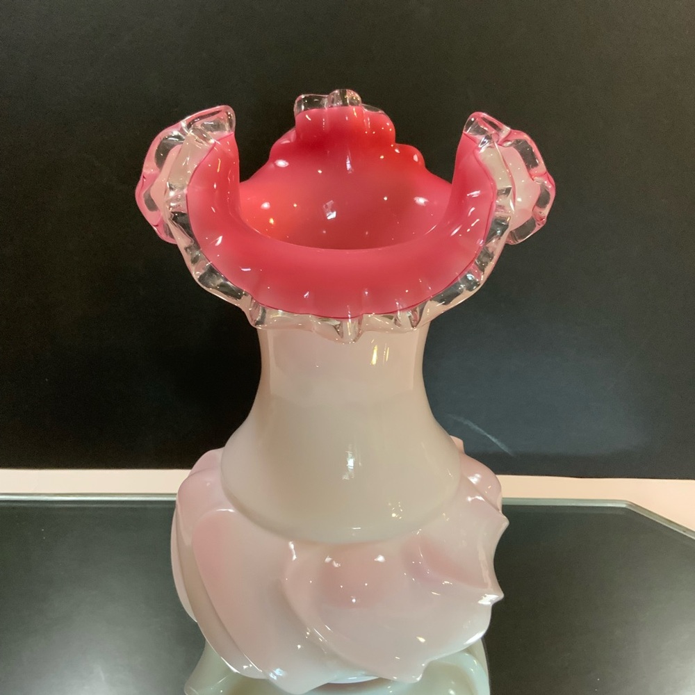 Vintage Fenton Vase Peach Crest Melon Swirl 9 1/2 Tall Glass Made in USA #60